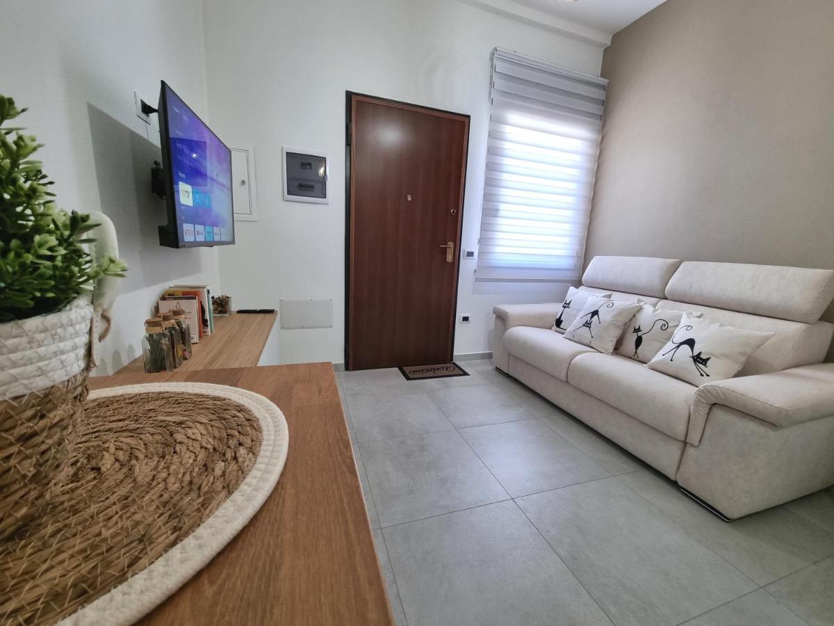Best House אסמיני מראה חיצוני תמונה